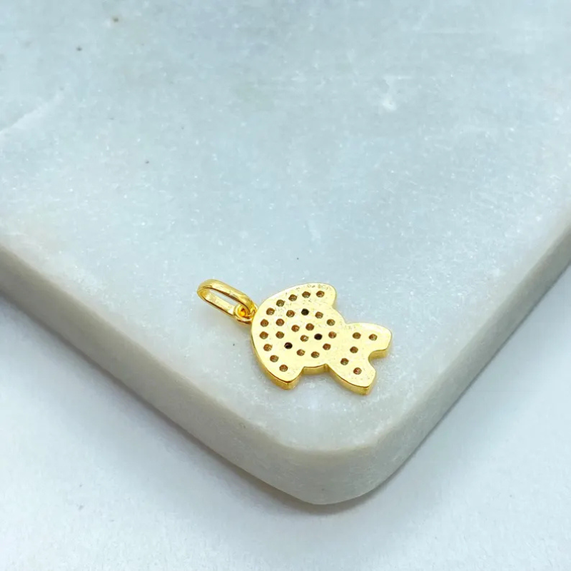 Collier avec pendentif en forme de caniche en or