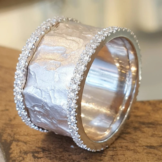 Bague En Argenté Vintage