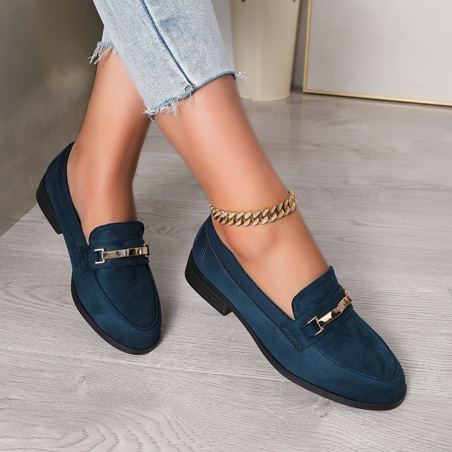 Isabelle | Round Toe Loafers for Ultimate Comfort