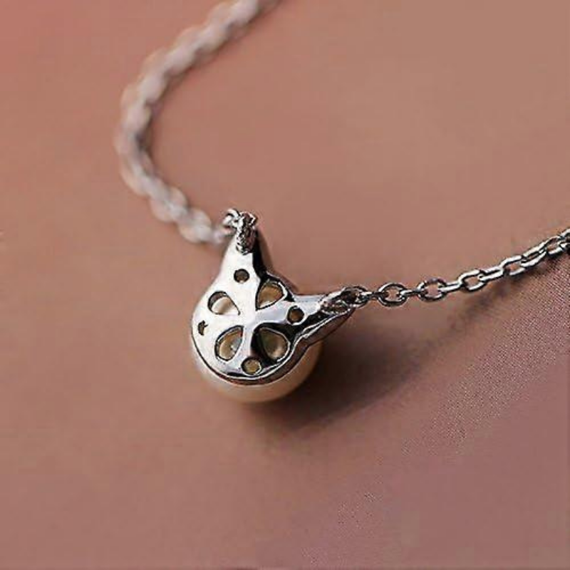 Collier en argent sterling avec perle en forme de chat