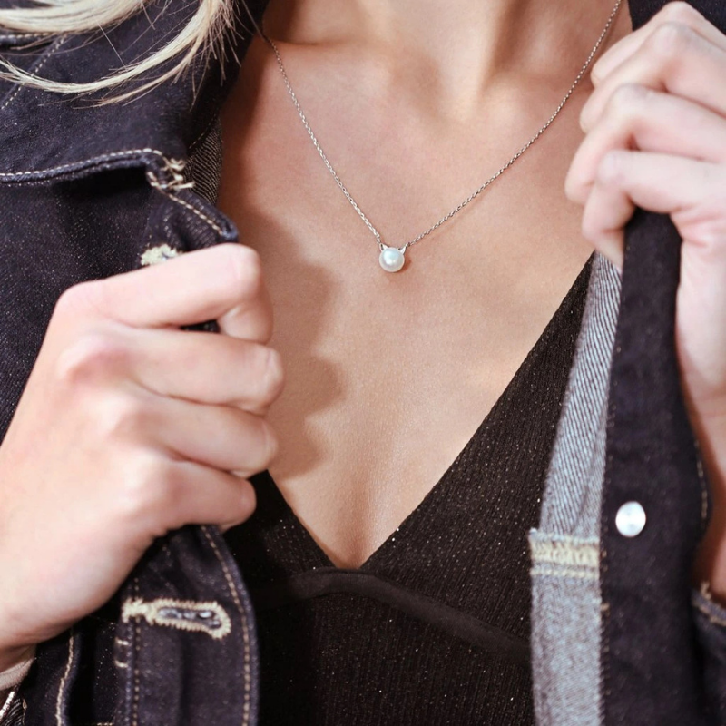 Collier en argent sterling avec perle en forme de chat