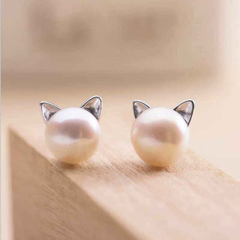 Boucles d'oreilles en argent sterling en forme de chat avec perle