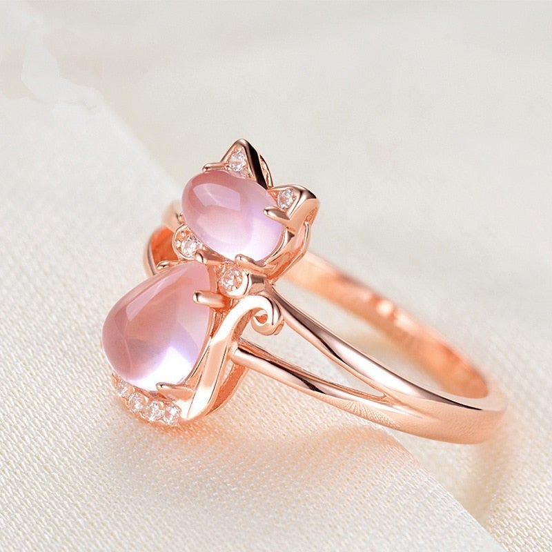 Bague avec chat en or rose