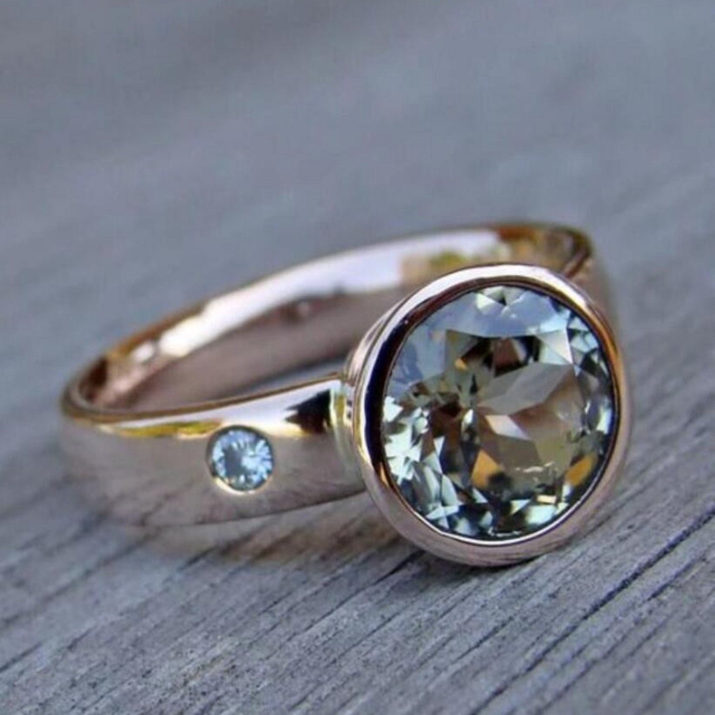 Bague Forgée en Zirconium Vintage