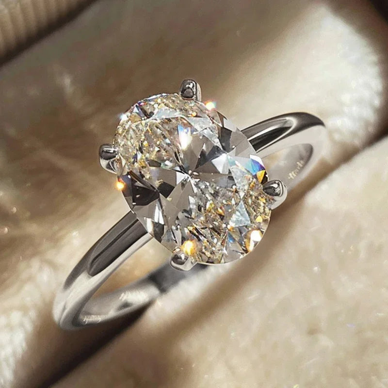 Bague de Promesse en Cristal Oval Élégante