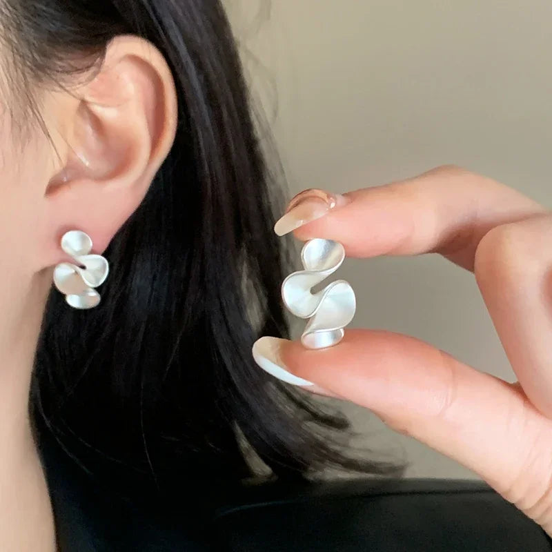 Monique | Boucles Fleur Sculptée