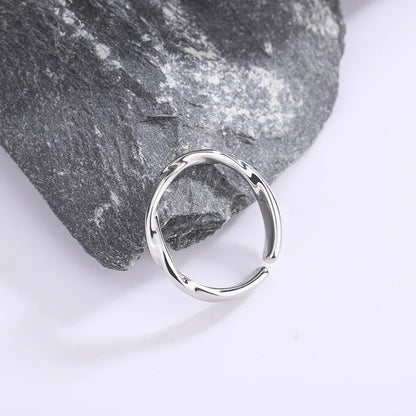 Bague en Argent Sterling Torsadée Intemporelle
